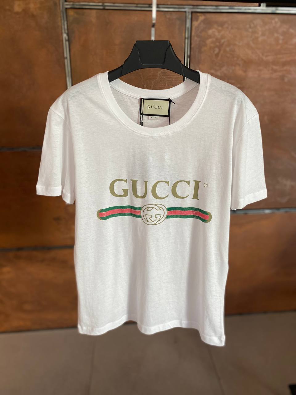 Tricou din bumbac alb spălat