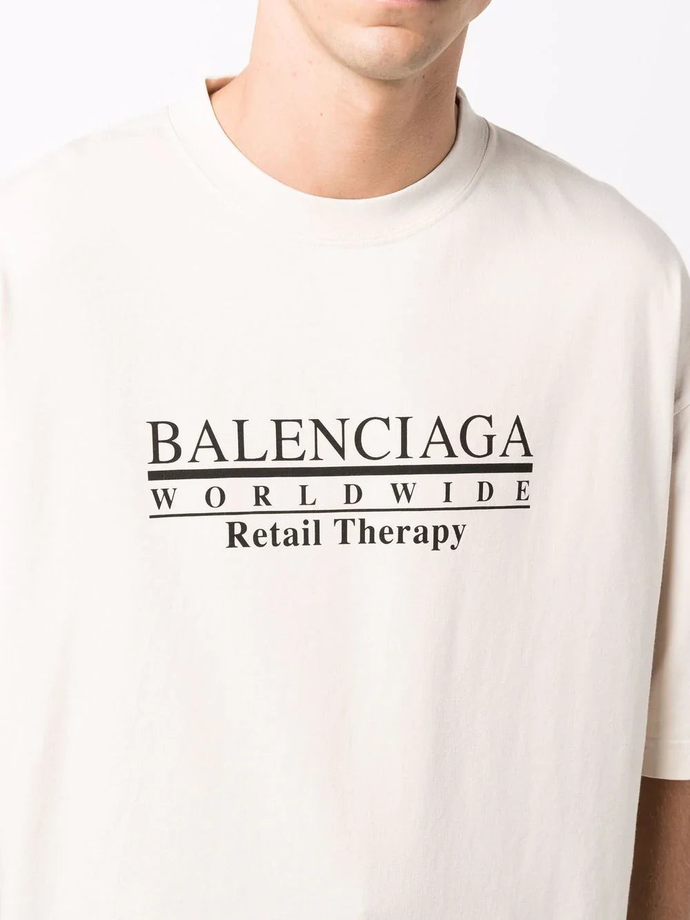 Tricou Retail Therapy cu imprimeu logo, alb