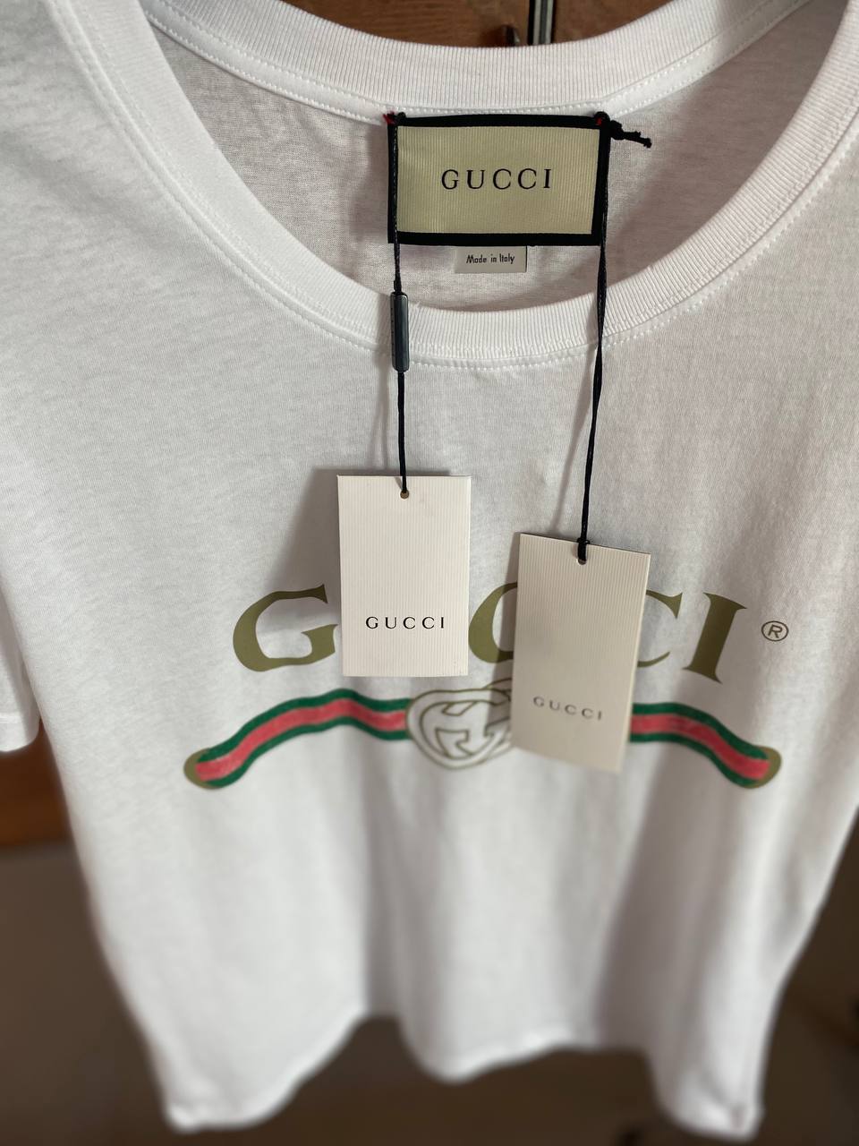 Tricou din bumbac alb spălat