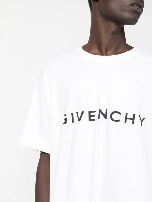 Tricou alb Archetype cu umeri căzuți