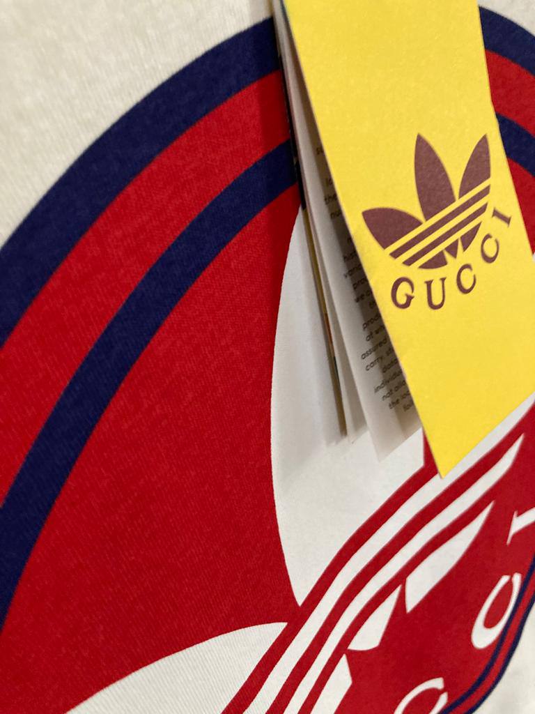 Tricou supradimensionat alb cu imprimeu