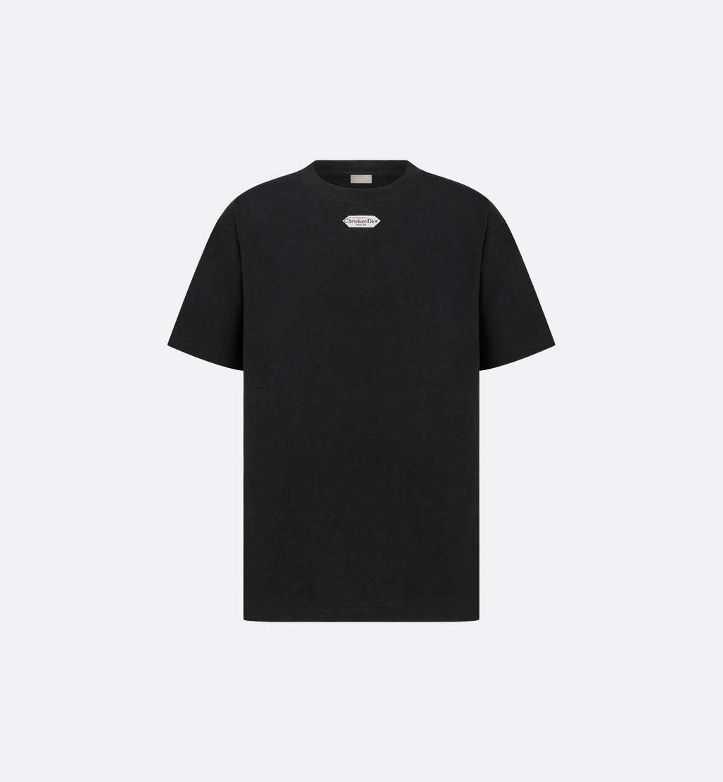 Tricou negru cu etichetă, croială relaxată