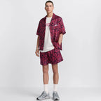 Set cu motive de corali în negru și roșu