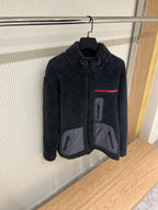 Jachetă tehnică din fleece reciclat