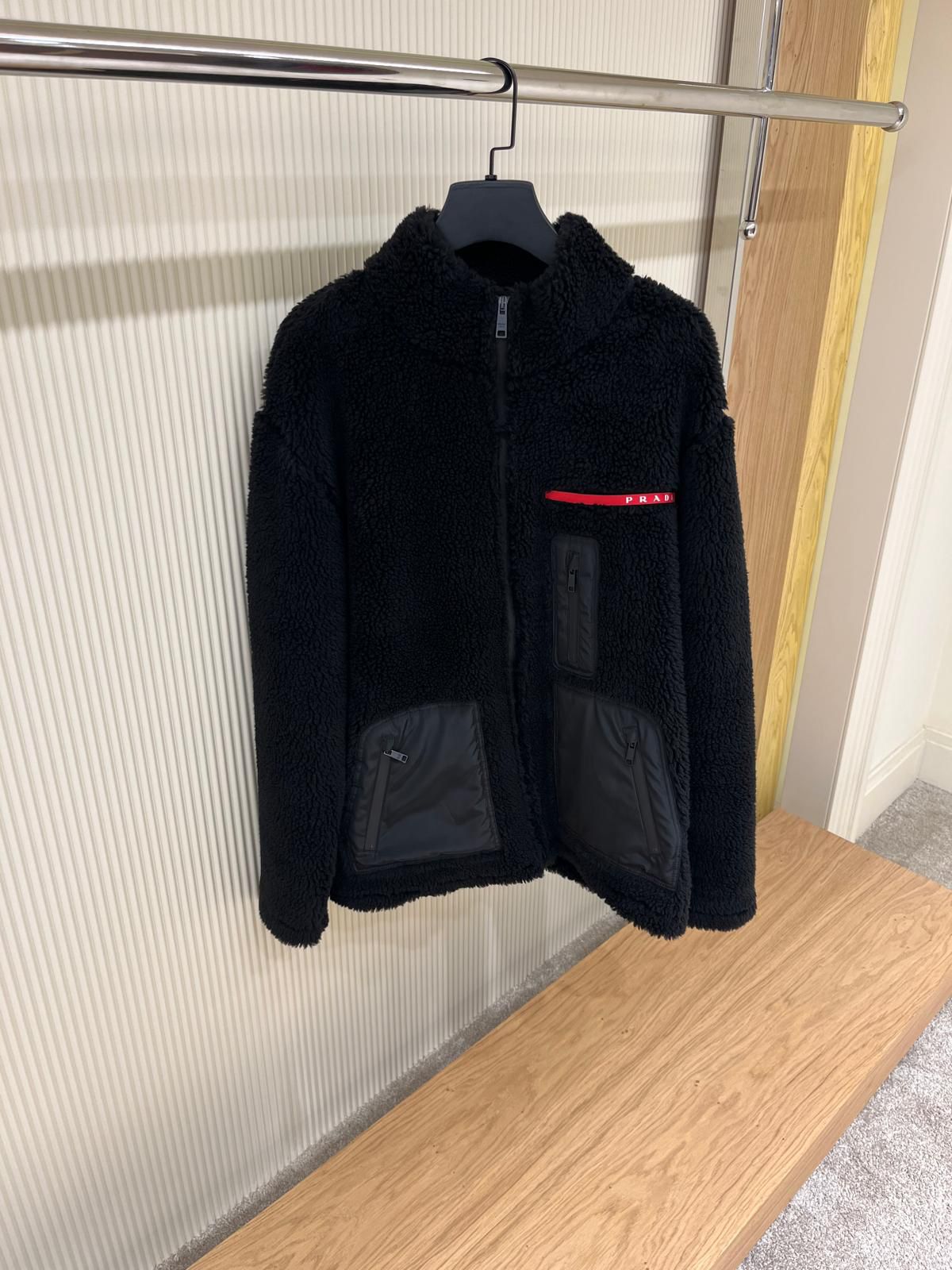 Jachetă tehnică din fleece reciclat