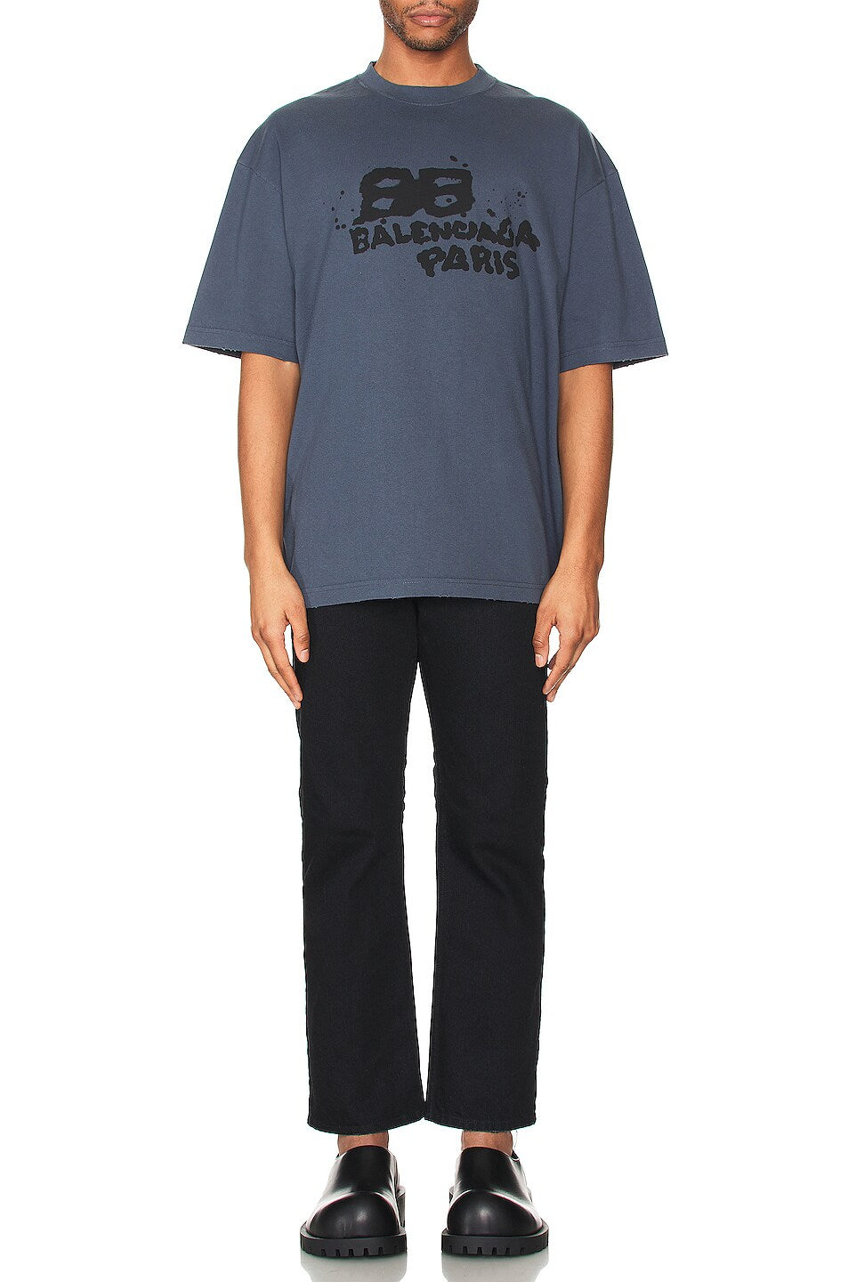 Tricou bleumarin cu iconiță BB, desenată manual