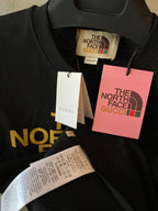 Tricou The North Face negru supradimensionat