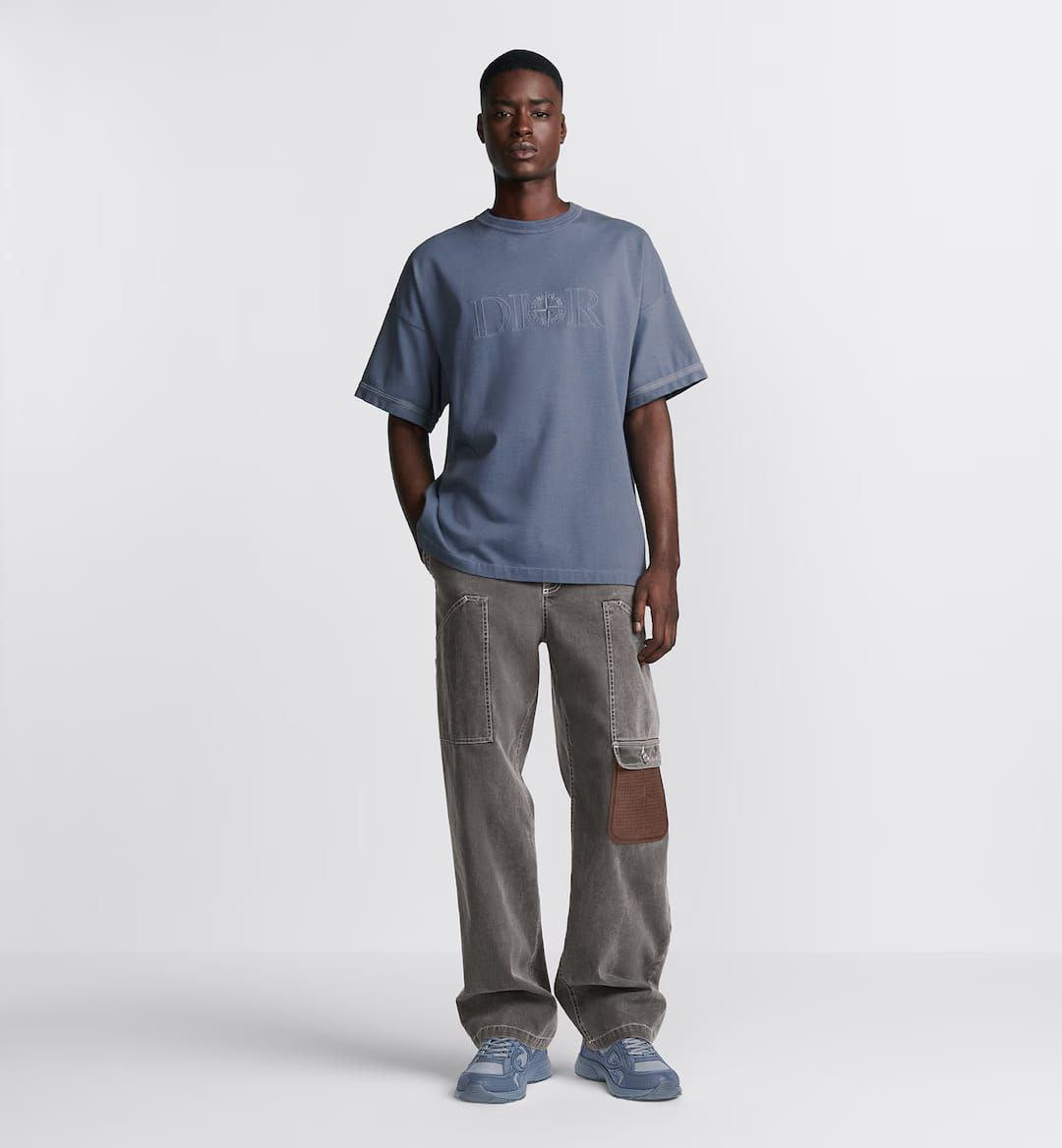 Tricou albastru supradimensionat