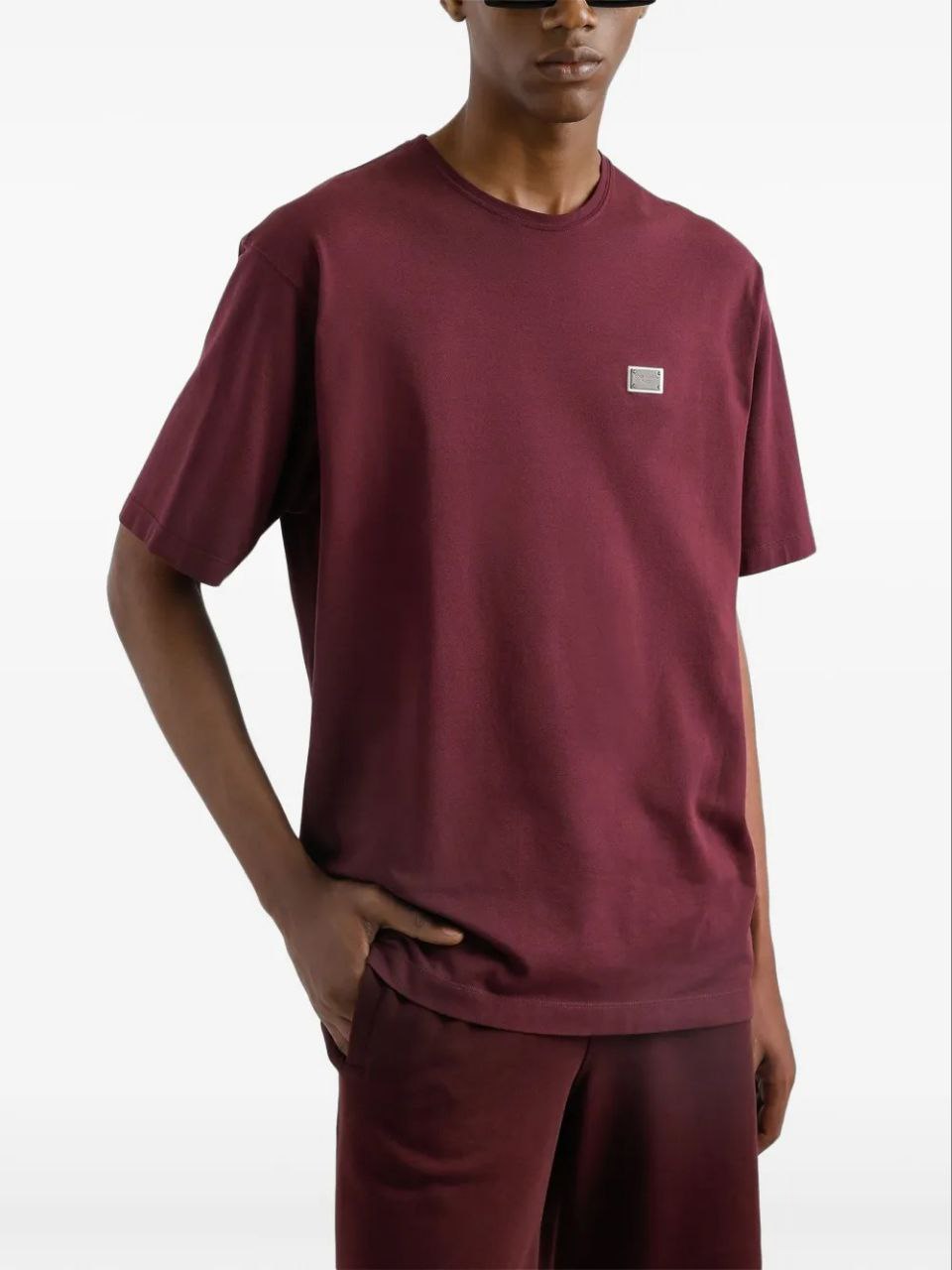 Tricou din bumbac Bordeaux cu etichetă