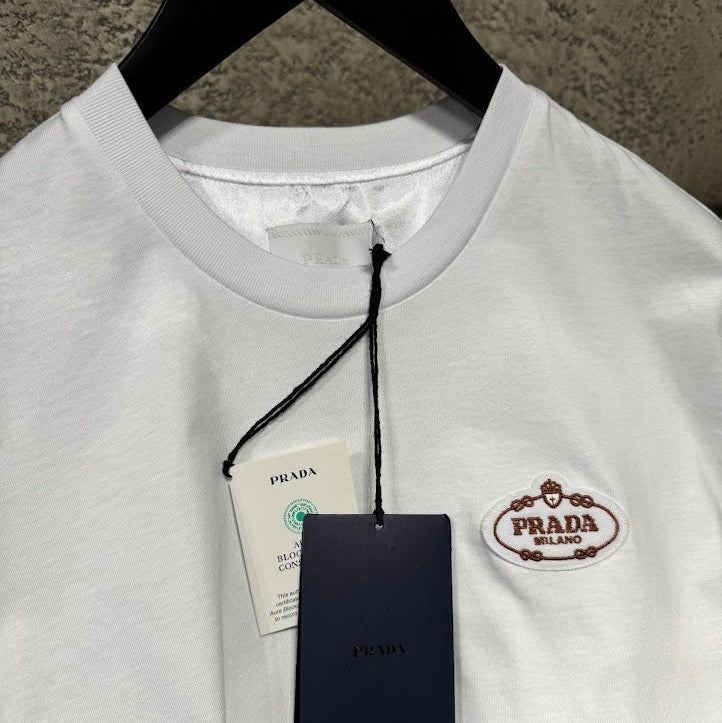 Tricou alb din bumbac cu logo aplicat