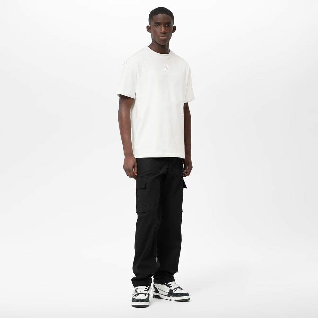 Tricou alb cu logo embosat