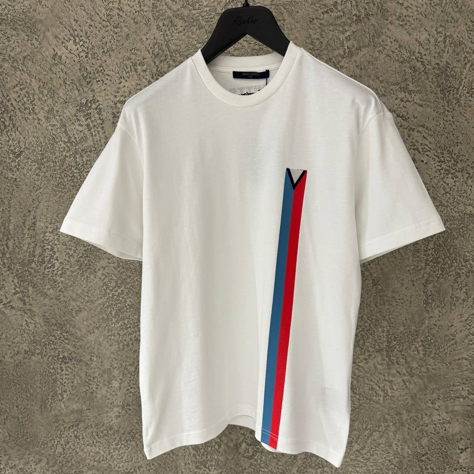 Tricou alb brodat cu mânecă scurtă